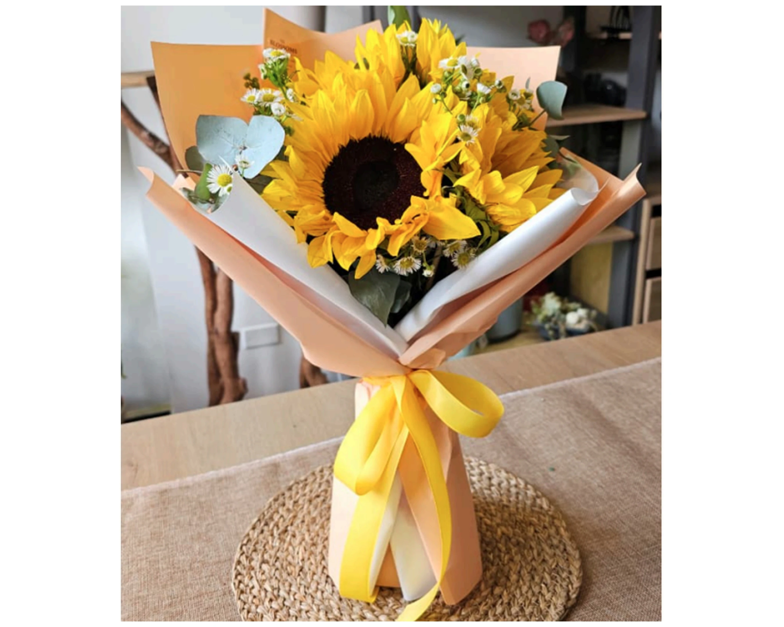 SUNFLOWER KISSES Bouquet